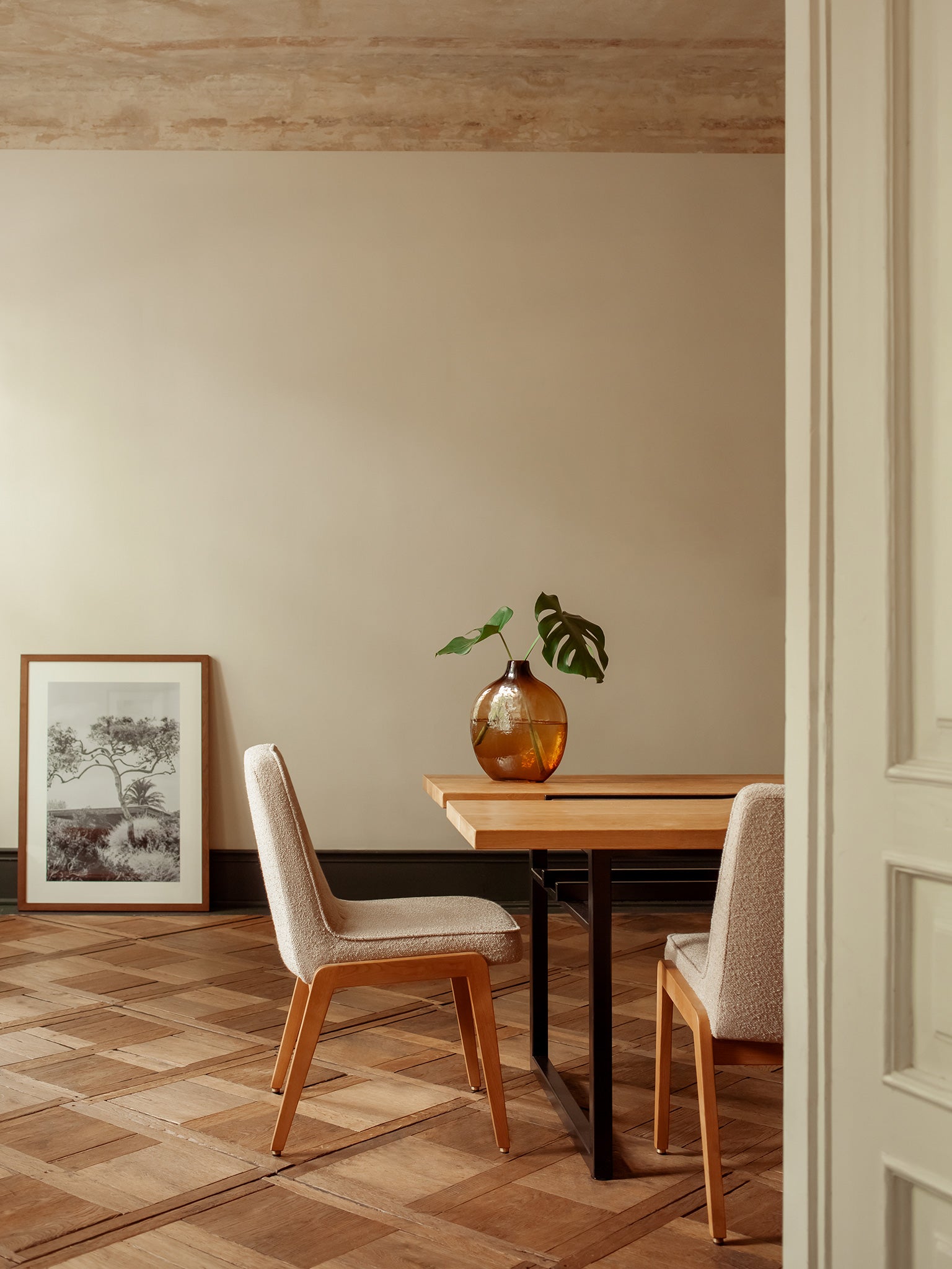 Chaise 200-125 VAR en tissu Boucle Mustard