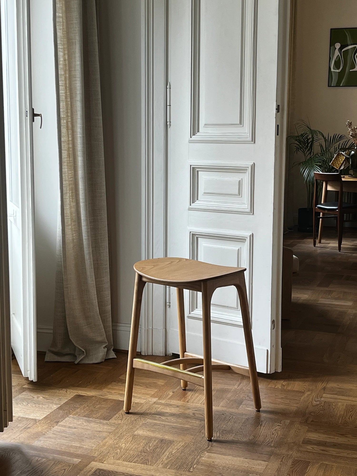 366_Concept_200-190_Bar_Stool_Basic.webp