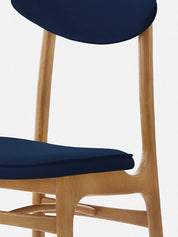 Krzesło 200-190 w tkaninie Velvet Indigo