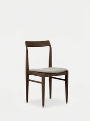 Chaise Homa 104 en tissu Grain L'amande