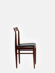 Krzesło Homa 104 w wykończeniu Natural Leather Black