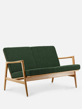 Sofa dwuosobowa Stefan w tkaninie Boucle Bottle Green
