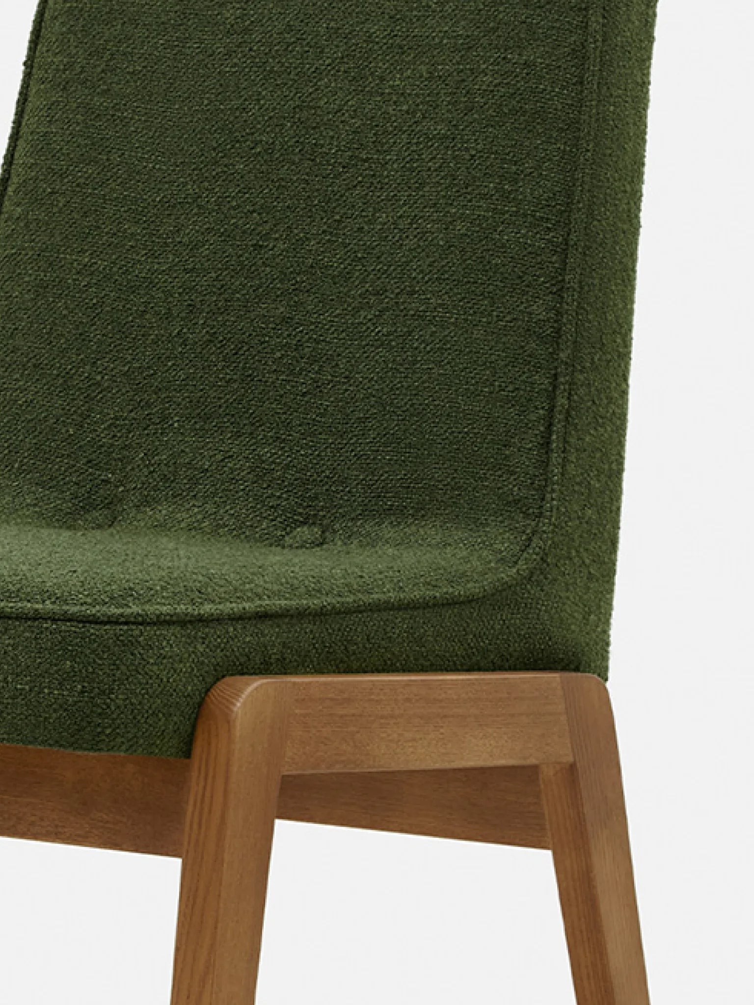 200-125 VAR Chair in Boucle Bottle Green