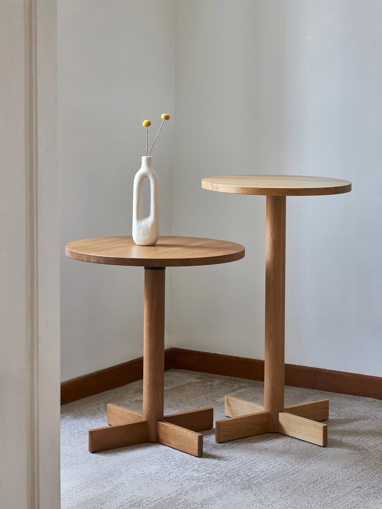 Fox Collection Table Fox Bistro Table H105 Ø60 – 366 Concept