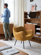 Fauteuil RM58 Soft en tissu Marble Mustard