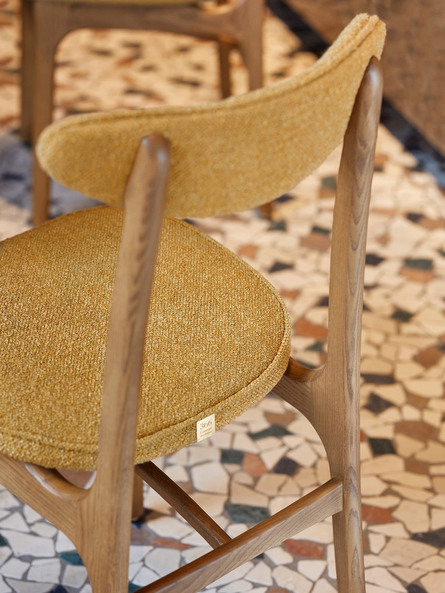 200-190 Chair in Boucle Bottle Green